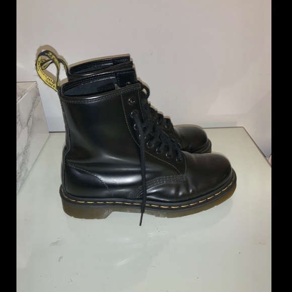 doc martens 1460 bex